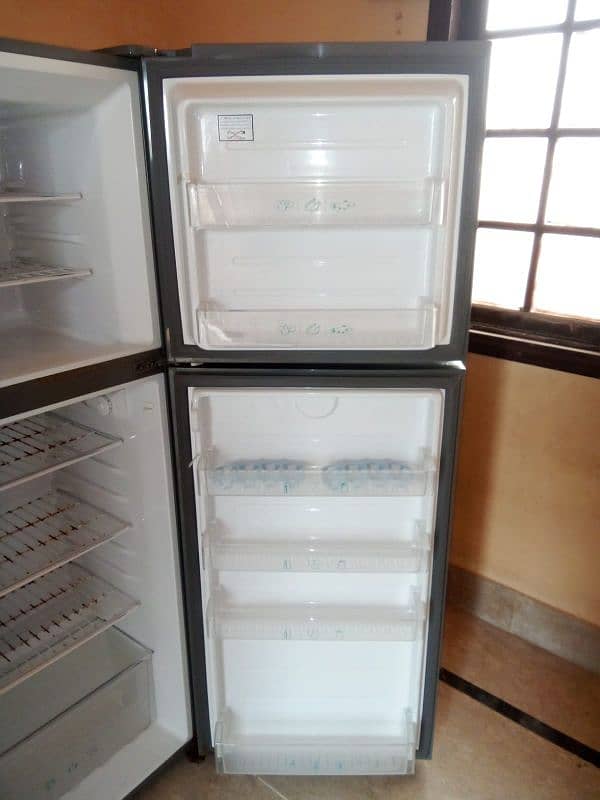 for sale refrigerator 8