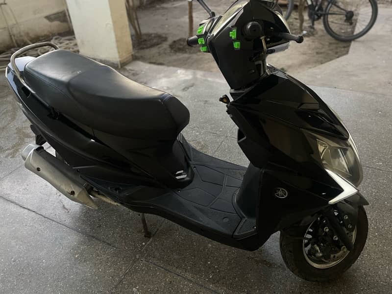 Scooty 125cc Hero Petrol 3