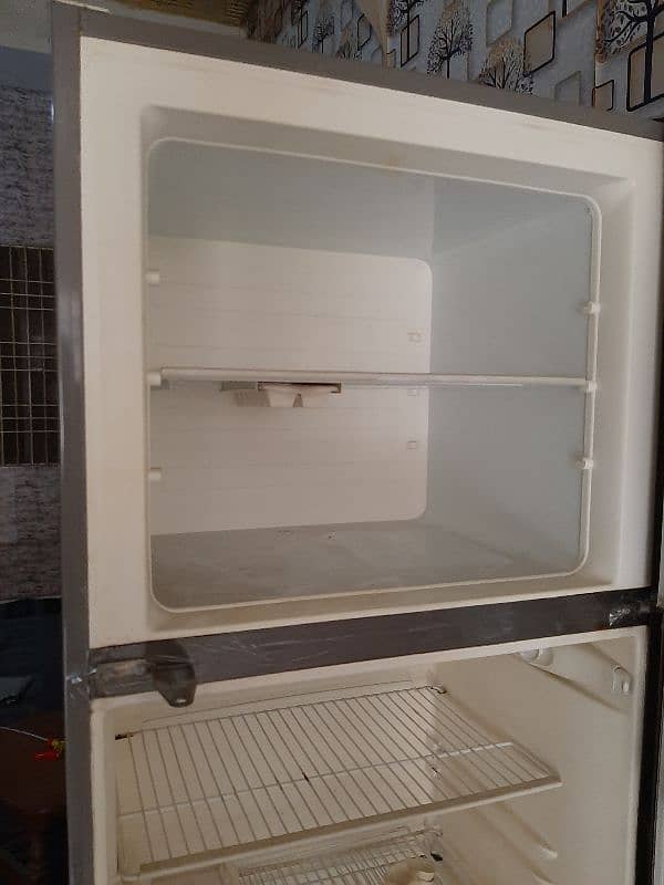 electrolux fridge full size 4