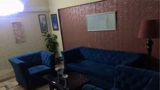 I want to sale 5 seater sofa set 30k