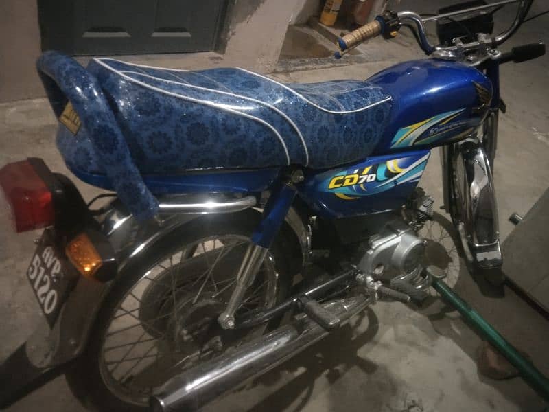 Honda CD 70 6