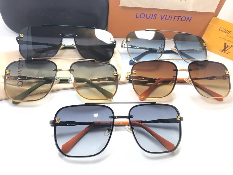 New Branded Fashion Models Sunglasses 2025 High Quality. 9