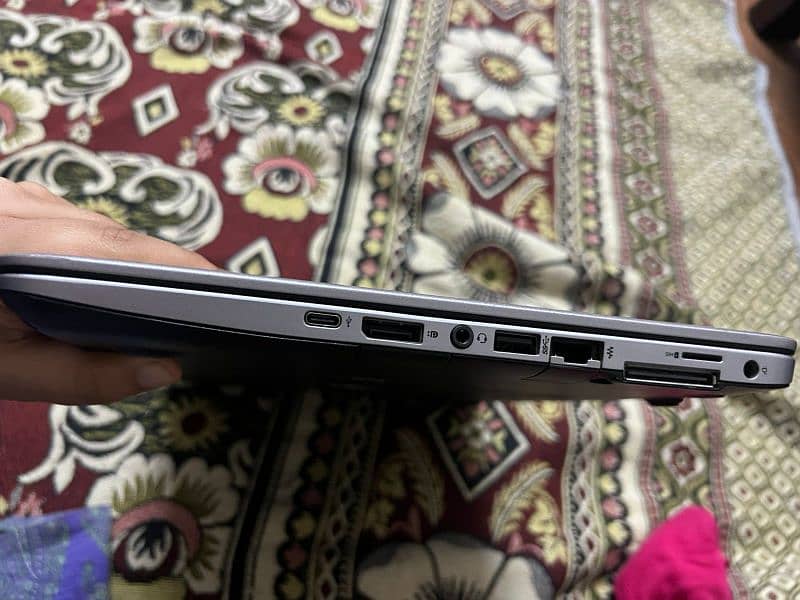 hp elitebook i5 7th generation 1