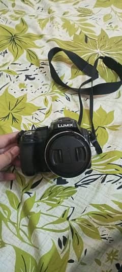 lumix DMC-FZ70 DSLR