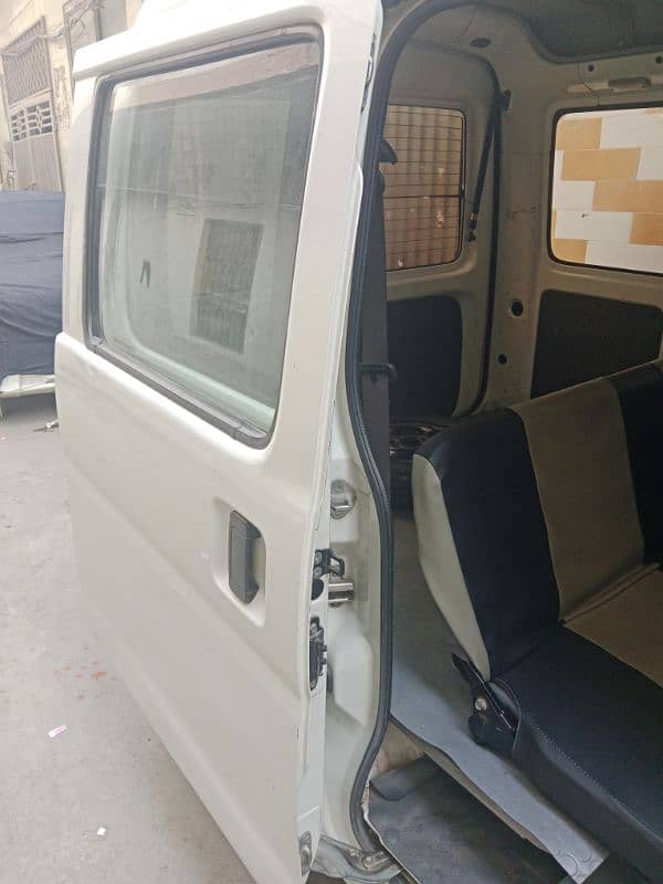 Daihatsu Hijet 2018 3