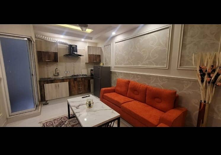 10 Marla Used House For Sale In Jasmine Block Sector C Bahria Town Lahore 6