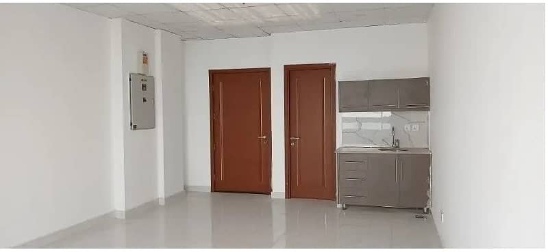 Area 450 square Feet Brand New Corporation Office Available For Rent in Main Boulevard Road Gulberg 3 Lahore 1