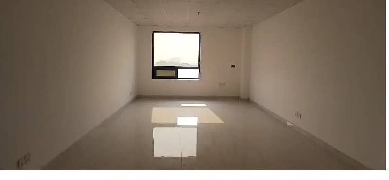 Area 450 square Feet Brand New Corporation Office Available For Rent in Main Boulevard Road Gulberg 3 Lahore 5