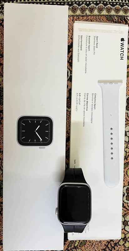 Apple Series 5 44mm special NikeEdition 0