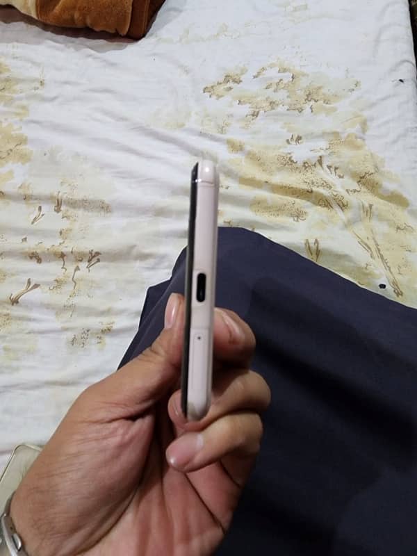 Google pixel 3xl 4/64 patch 2