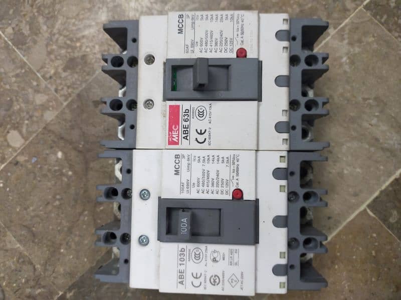 Read carefully add AC DC BREAKER 3phase breaker 6