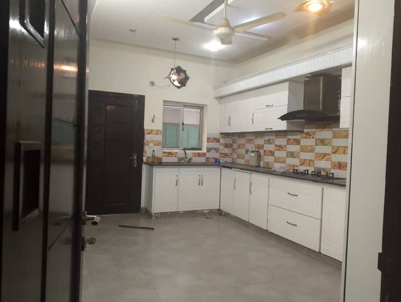 1 kanal luxury beautiful house for rent in bahria phase 3 6