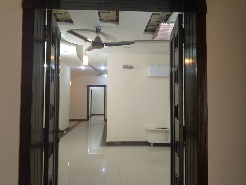 1 kanal luxury beautiful house for rent in bahria phase 3 16