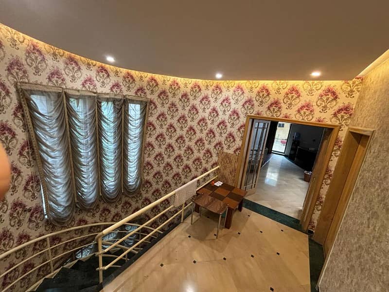 18 Marla 4 Bed House Is Available For Sale In Link Shami Road ( New Cavalry Extention) Lahore Cantt 9