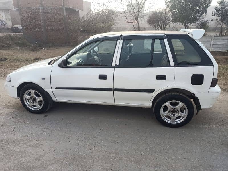 Suzuki Cultus VXR 2012 3