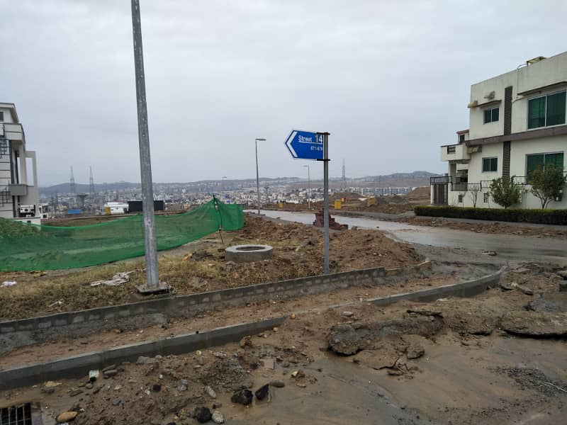 10 Marla Pair Plots Top-Heighted Location with Direct Access to Bahria Expressway 6