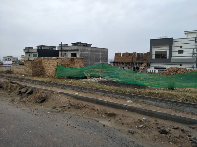 10 Marla Pair Plots Top-Heighted Location with Direct Access to Bahria Expressway 9