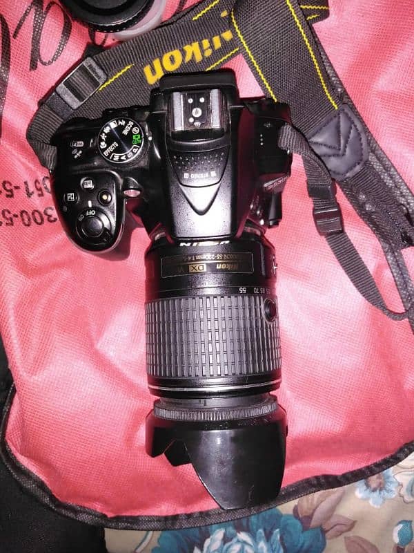 DSLR NikOon D5300 with Full accessories 0