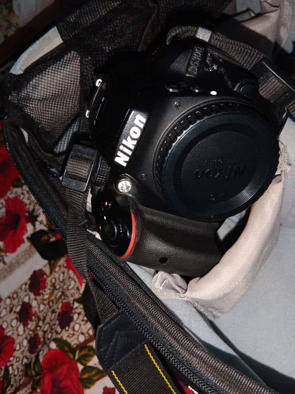 DSLR NikOon D5300 with Full accessories 11