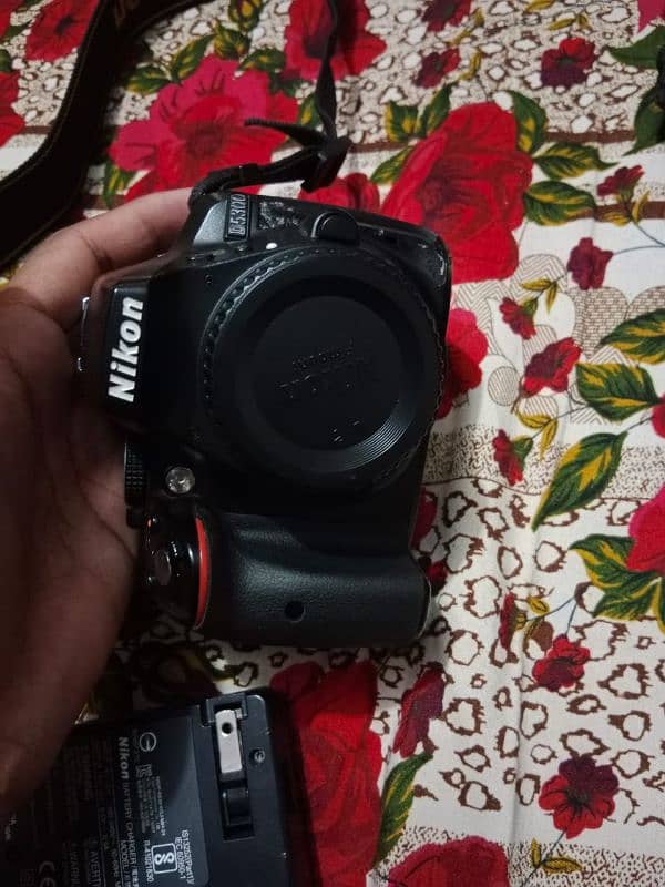 DSLR NikOon D5300 with Full accessories 16