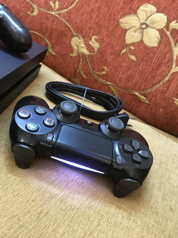 PS4 500GB with Box 7