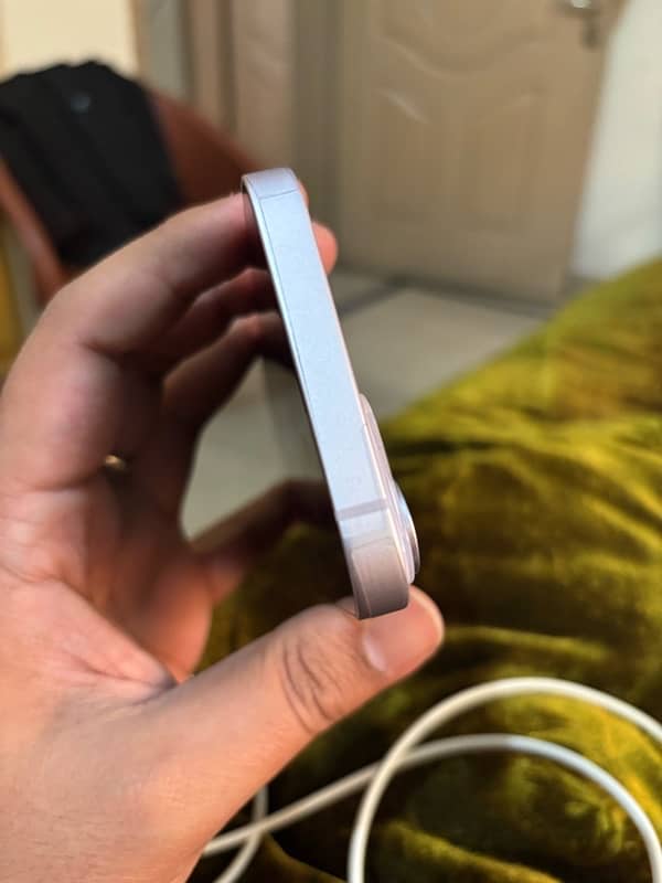 iphone 14 128gb Pta approved. 4