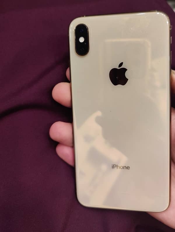 iPhone XS Max 0