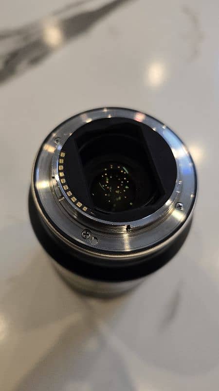 Tamron 28-75mm f/2.8 Di III RXD Lens for Sony E 6