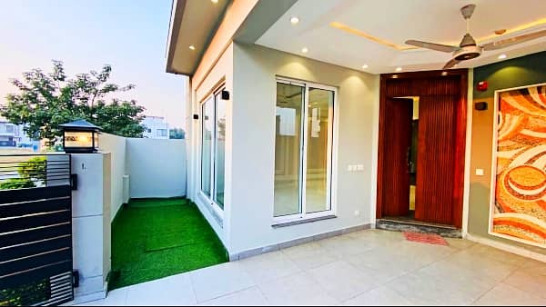 5 Marla Modern Design House For Sale in DHA 9 Town Near Askari 11 Lahore 6