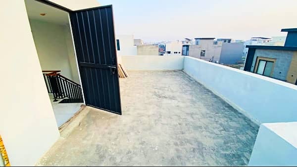 5 Marla Modern Design House For Sale in DHA 9 Town Near Askari 11 Lahore 29