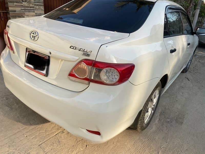 Toyota Corolla XLI 2011 3