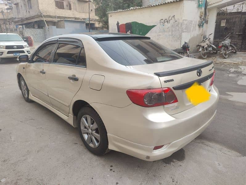 Toyota Corolla GLI 2012 auto 2