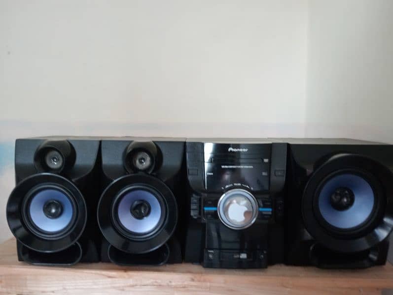 pioneer amplifier sound system  (Dubai import) 0