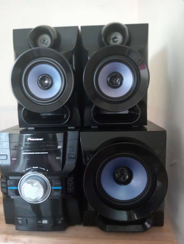 pioneer amplifier sound system  (Dubai import) 2