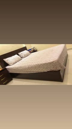 wooden bed/queen size/pure sheesham/thali/bed