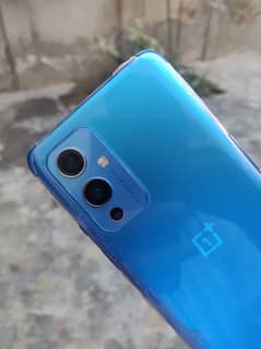 OnePlus9{12