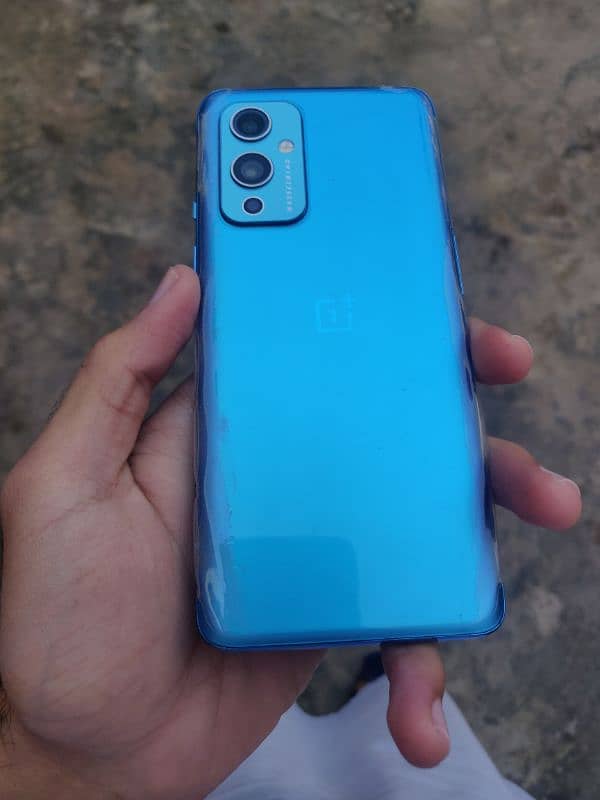 OnePlus9{12 256}10/10)03121618499watsapubg90fpswith65wOnePlus charger 2