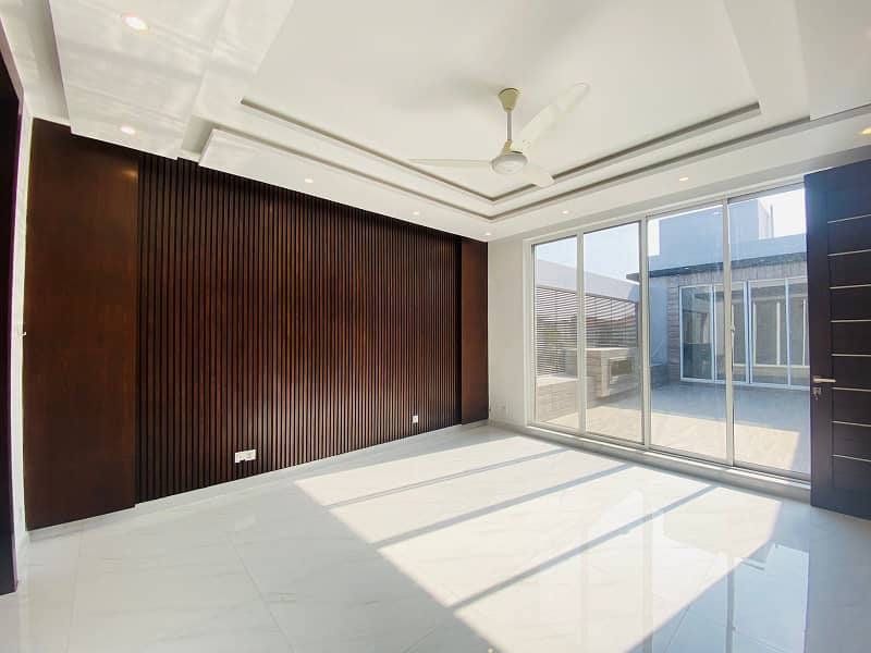 1 Kanal Modern Design Low Price Brand New Luxury Palace for rent in phase 6 31