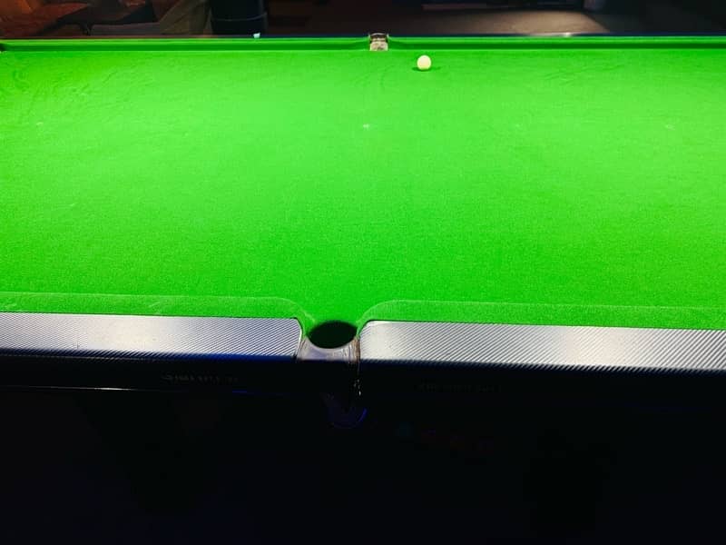 Very Good condition RILEY Snooker Table 6’ x 12’ 3