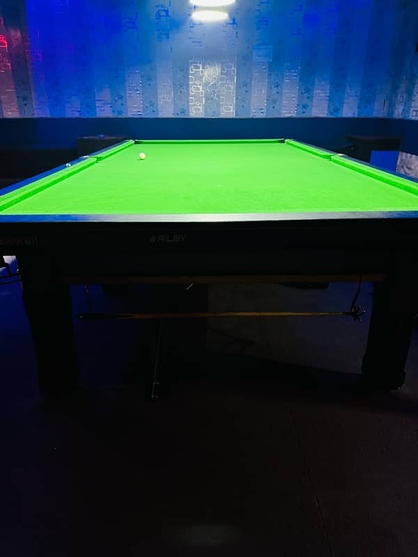 Very Good condition RILEY Snooker Table 6’ x 12’ 5