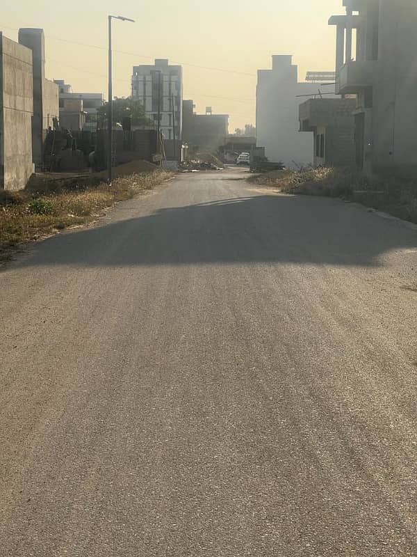 BANK LOAN APPLICABLE Investor Rate Lease Plot Dehli Raiyan Cooperative Housing Society Scheme 33 Gulzar E Hijri Near To Gulshan E Maymar Near To Super Highway 7