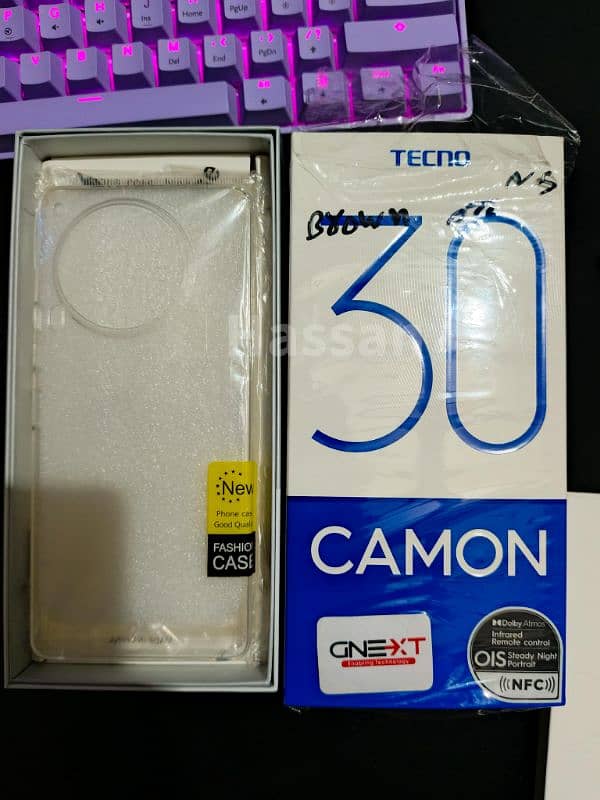 Tecno Camon 30 12GB 256GB in good condition 7