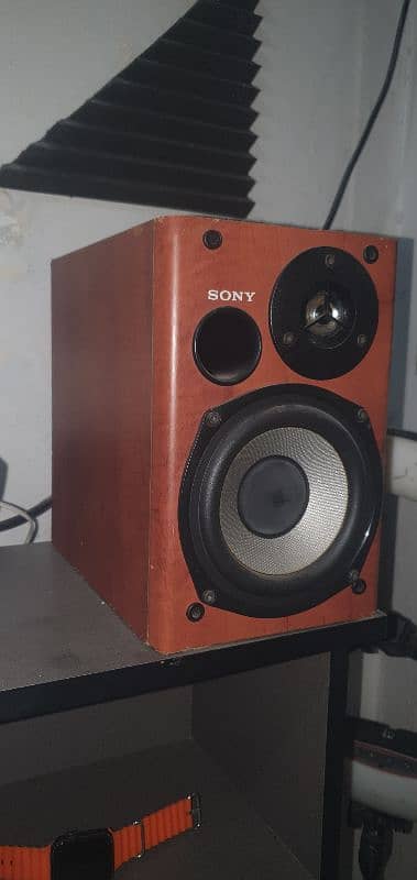 Original Sony 4 INCHES Speakers bookshelf PAIR 0