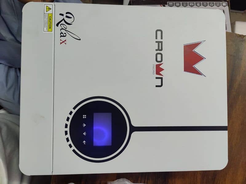 crown 6.2 kw   4.2 kw hybrid solar inverter  voltronic 1