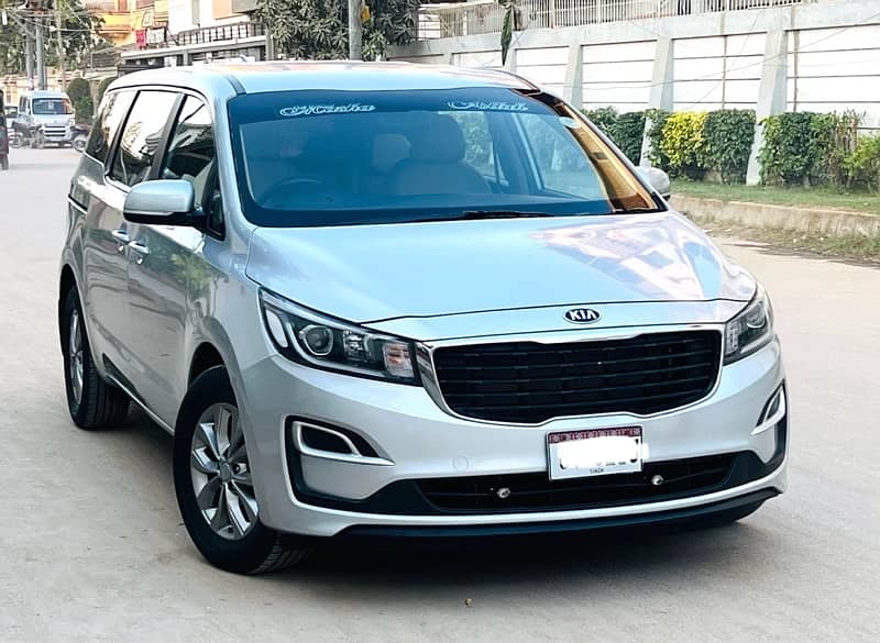 KIA Grand Carnival 2019 0