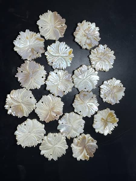 Van Cleef Seashells For Jewellery 5