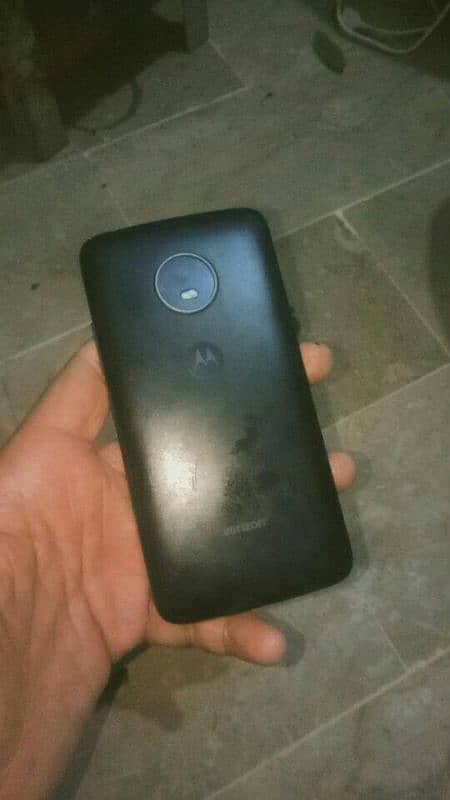 Motorola e4 ha panel thoda sa Karak ha par condition ach ha 1