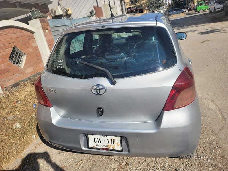 Toyota Vitz 2006 4