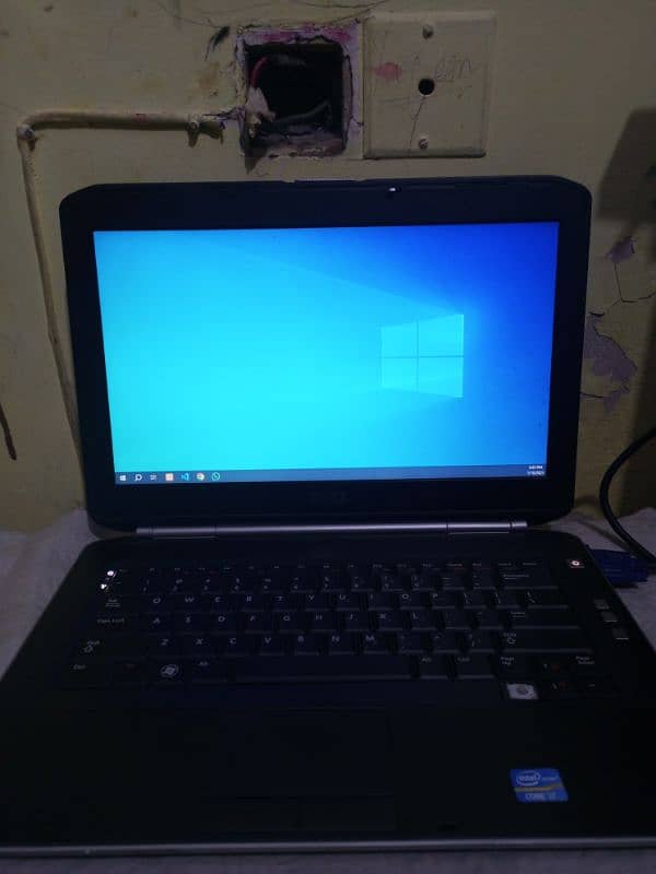 Dell latitude 14 5