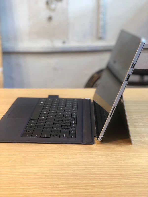 MICROSOFT SURFACE PRO 4 I5 7TH GEN 11